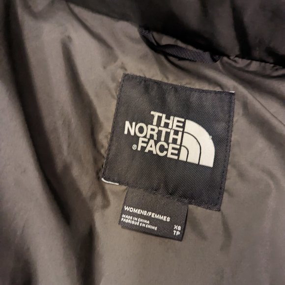 The North Face puffer jacket - Picture 3 of 3